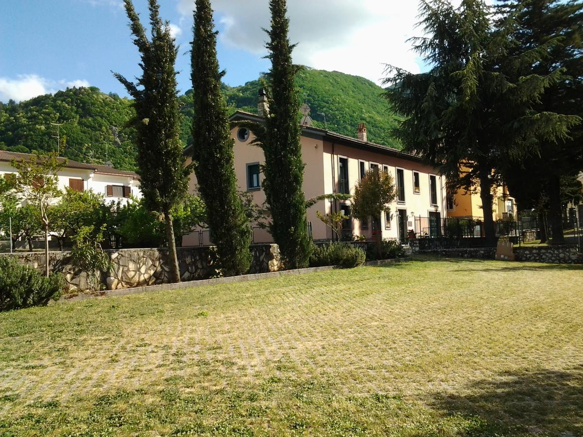 Casale Maginulfo Hotel Roccamandolfi Exterior photo