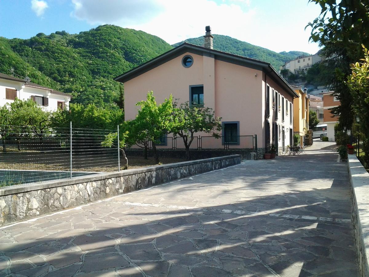 Casale Maginulfo Hotel Roccamandolfi Exterior photo