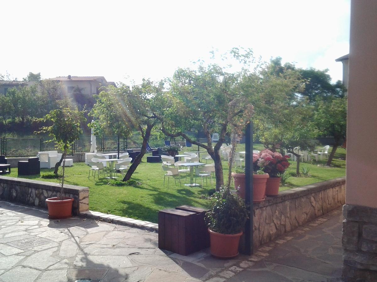 Casale Maginulfo Hotel Roccamandolfi Exterior photo